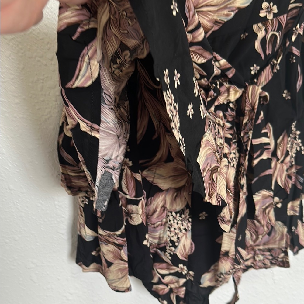 Black and Cream Ruffled Sweetheart Jumpsuit Size Small - Picture 5 of 13